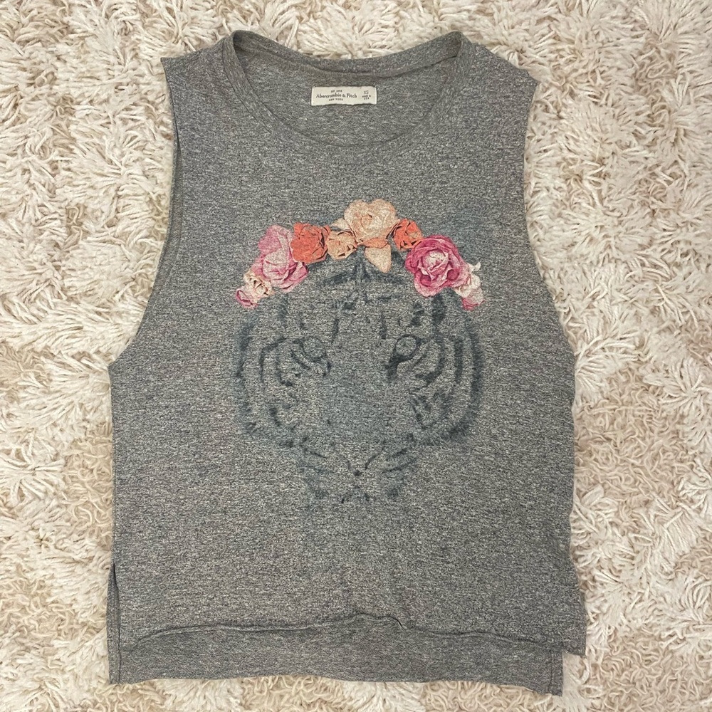 Abercrombie & Fitch Gray Sleeveless Top with Floral Tiger Design Size XS